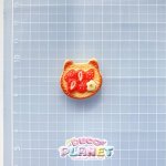 画像3: 猫型食パン　いちご添え (3)