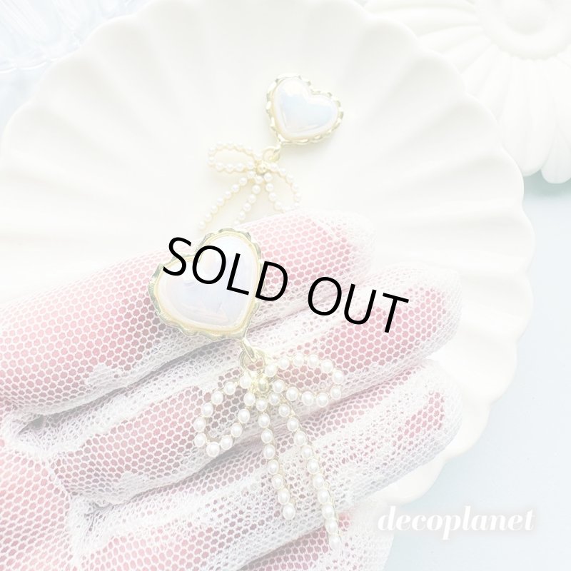 画像1: カボションゆらゆらかわいい　パールとリボン　合金　パールとリボン（2個入り） (1)