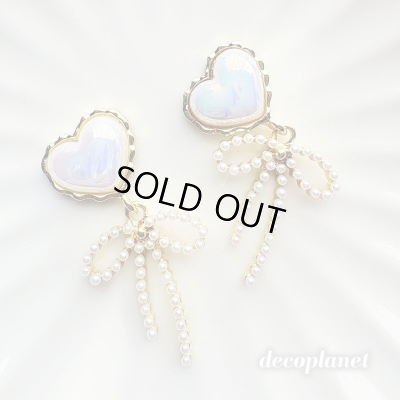 画像2: カボションゆらゆらかわいい　パールとリボン　合金　パールとリボン（2個入り） (2)