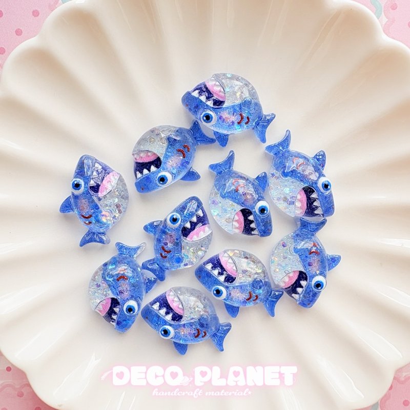 画像2: ギラギラ　サメ (2)