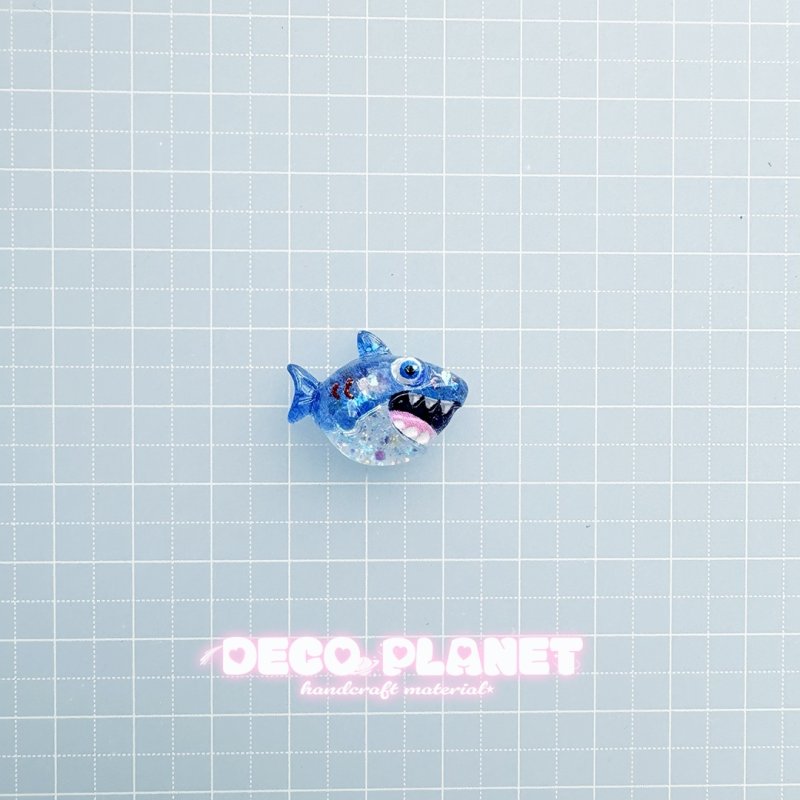 画像3: ギラギラ　サメ (3)